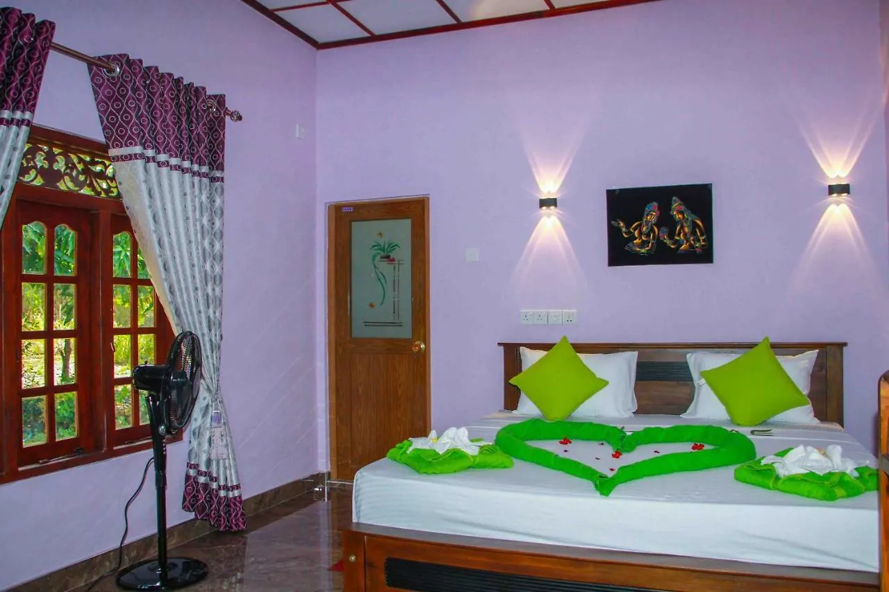 Wijesiri Family Guest House Сигирия